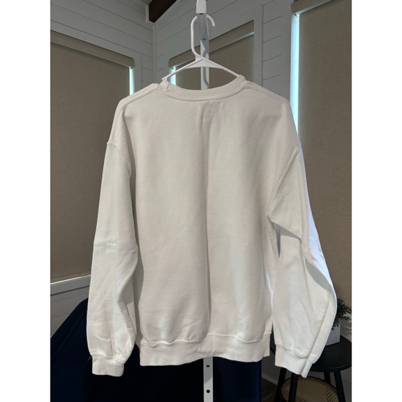 Women's Gildan Sweatshirt, Size Medium, Christmas - Picture 3 of 3